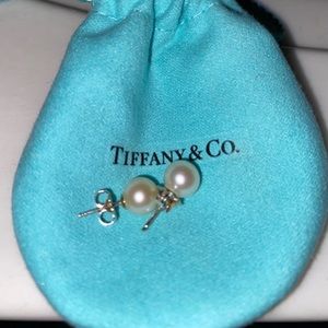 Tiffany & Co pearl earrings